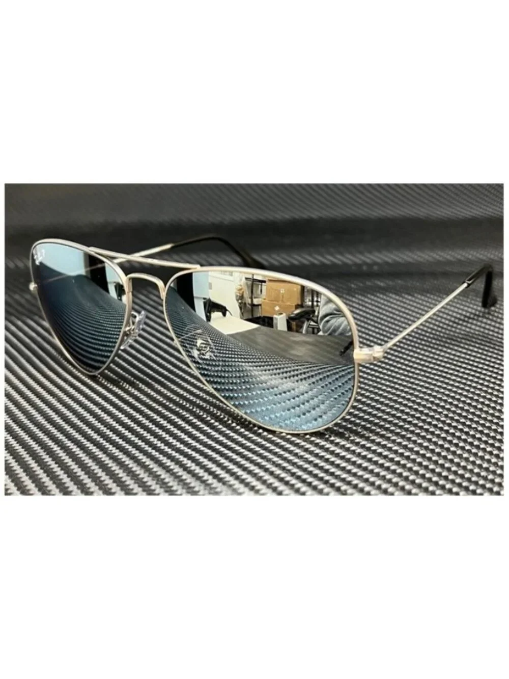 New Ray-Ban Men  Sunglasses --135.\